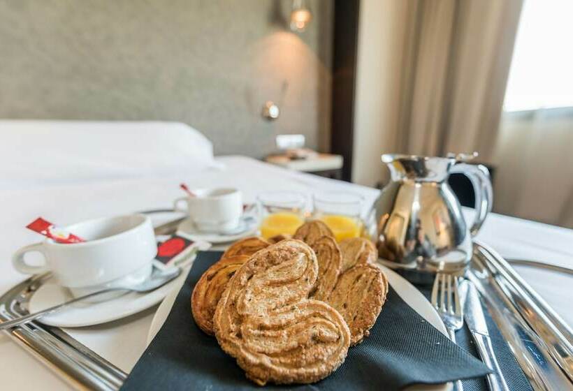 اتاق استاندارد, Mercader