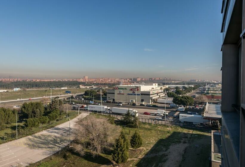 اتاق استاندارد, Mercader