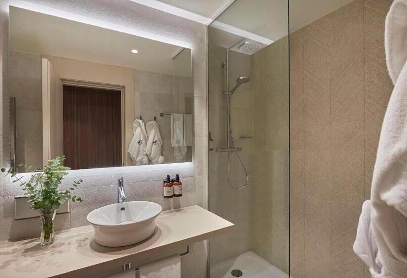 سوئیت جونیور با چشمانداز, NH Alicante