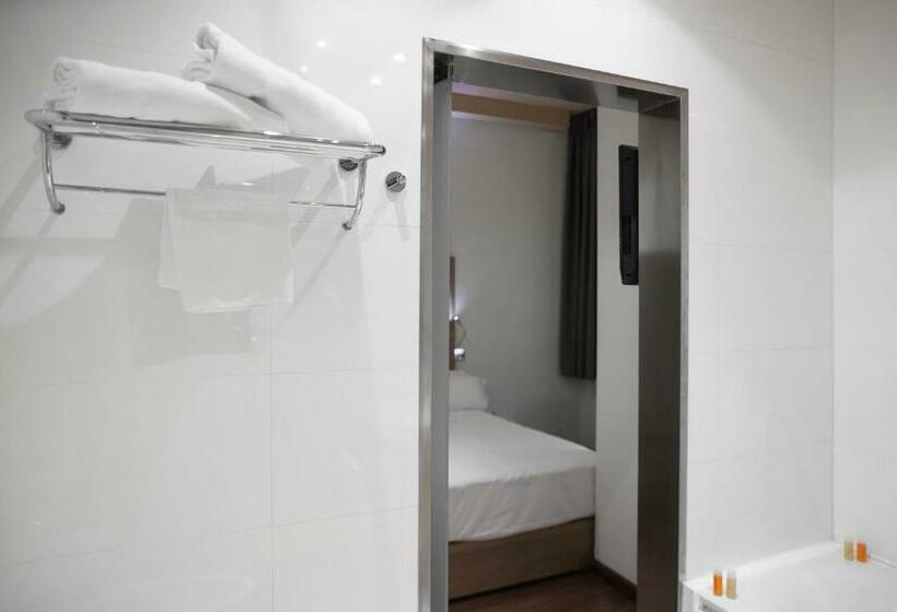 اتاق استاندارد اینتریور, Petit Palace Plaza Malaga