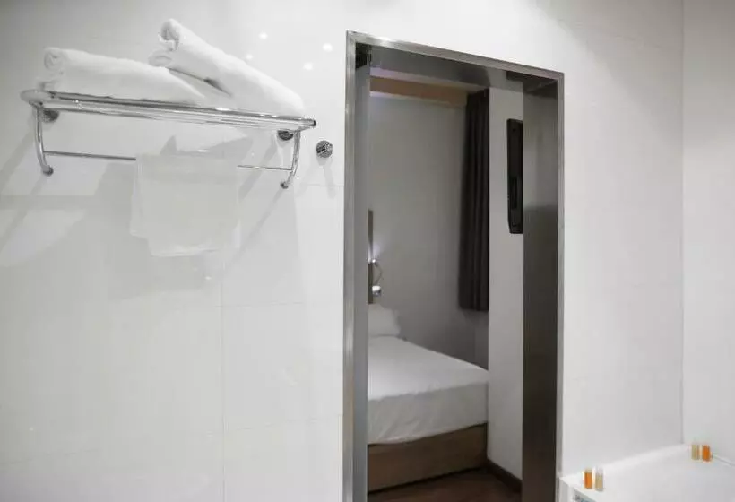 اتاق استاندارد اینتریور, Petit Palace Plaza Malaga