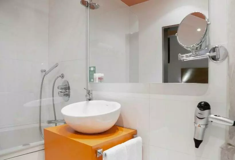 اتاق استاندارد اینتریور, Petit Palace Plaza Malaga