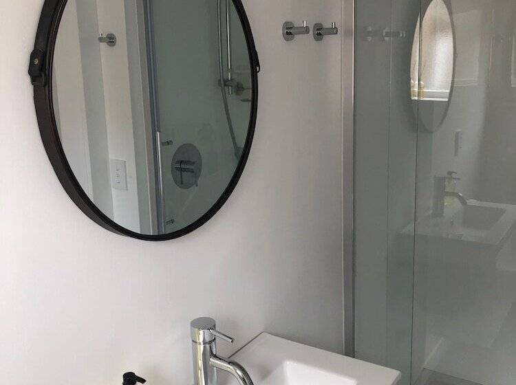 בית, חדר שינה 1, The Pear Orchard Lodge