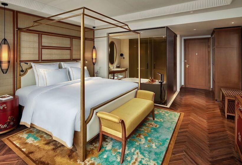 اتاق لوکس با تخت بزرگ, Grand Mercure Hanoi