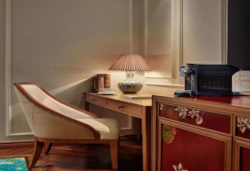 اتاق لوکس, Grand Mercure Hanoi