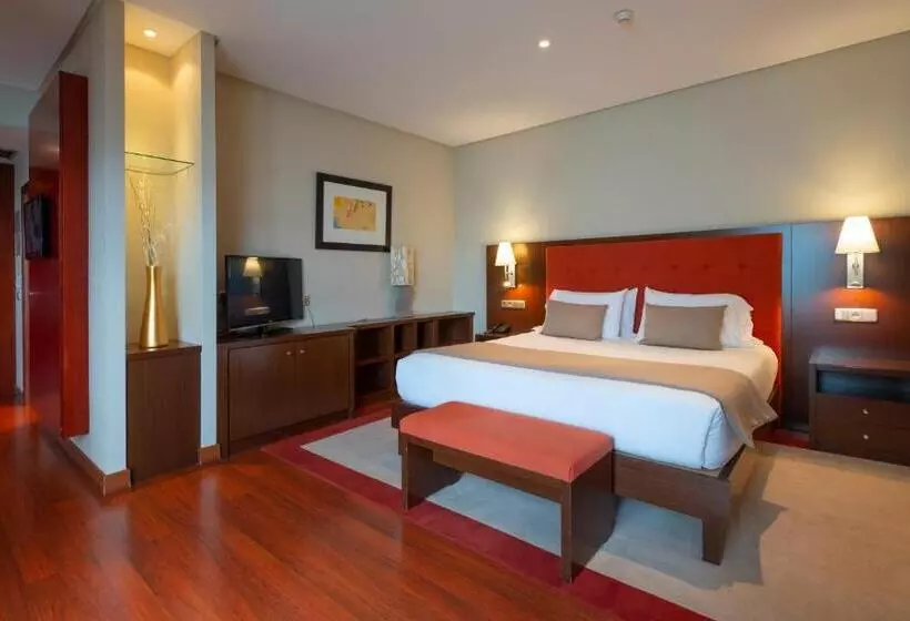اتاق رمانتیک, Hotel Attica21 Las Rozas