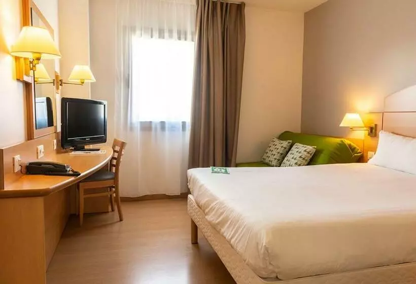 اتاق استاندارد, Travelodge Madrid Alcalá de Henares
