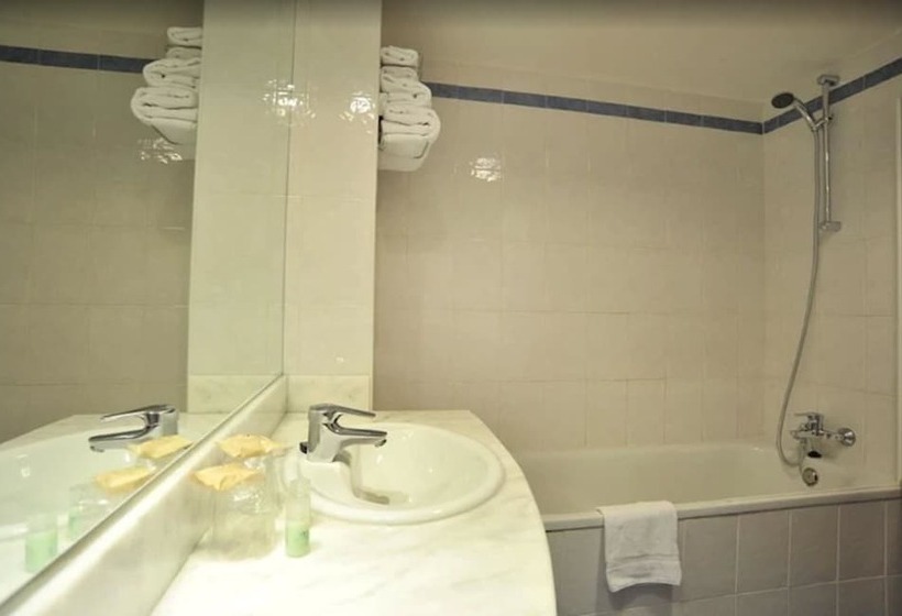 스탠다드 룸, Travelodge Madrid Alcalá De Henares