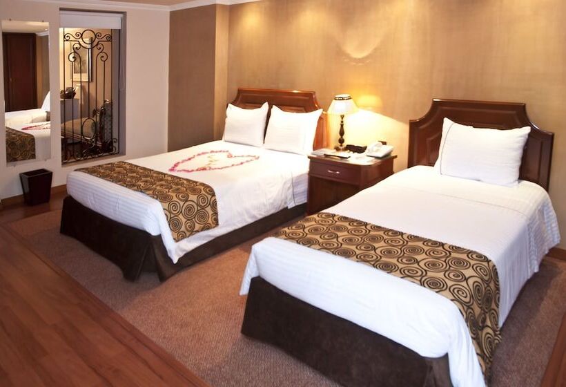 Номер Стандарт, Centro Internacional