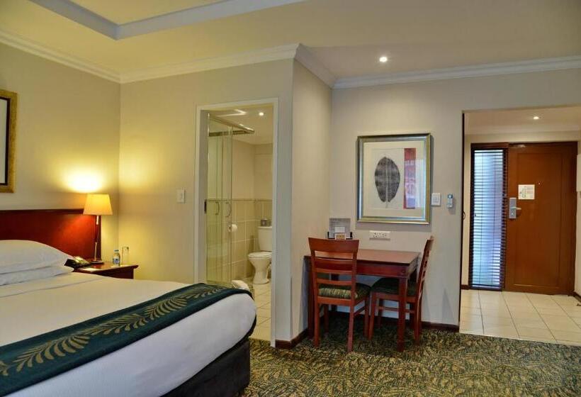 スタンダードスタジオ, Courtyard Hotel Sandton