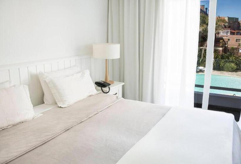 带泳池和一个卧室的高级公寓, Terrazas Al Mar