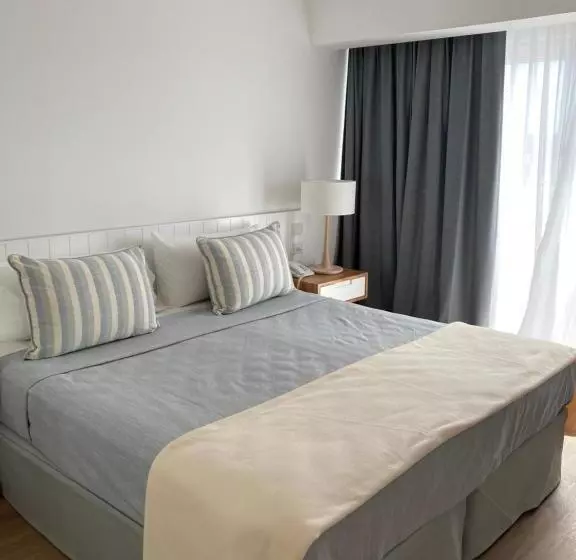 اتاق لوکس با بالکن, Terrazas Al Mar