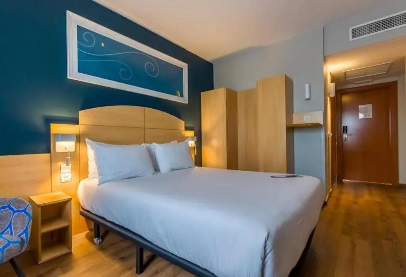 اتاق استاندارد برای معلولان, Travelodge Madrid Alcalá de Henares