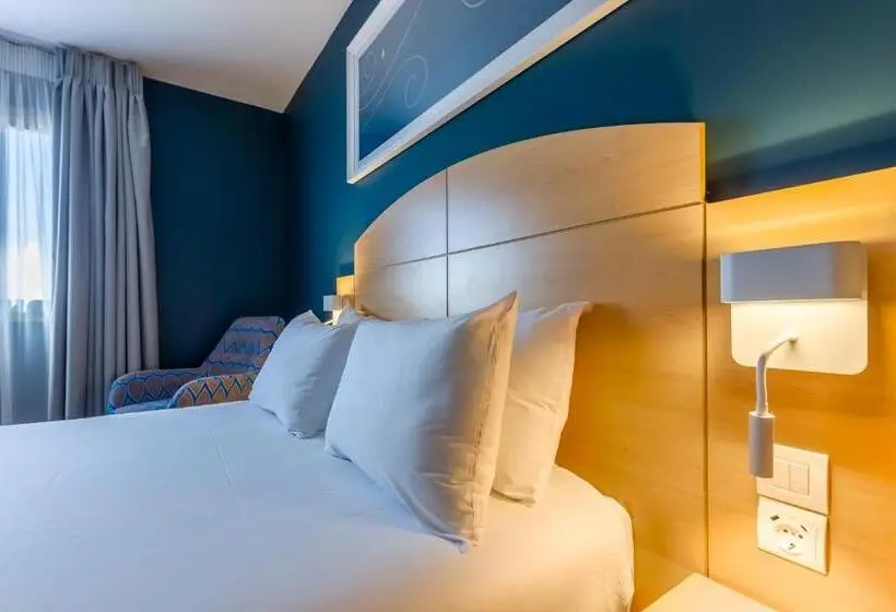 اتاق استاندارد برای معلولان, Travelodge Madrid Alcalá de Henares