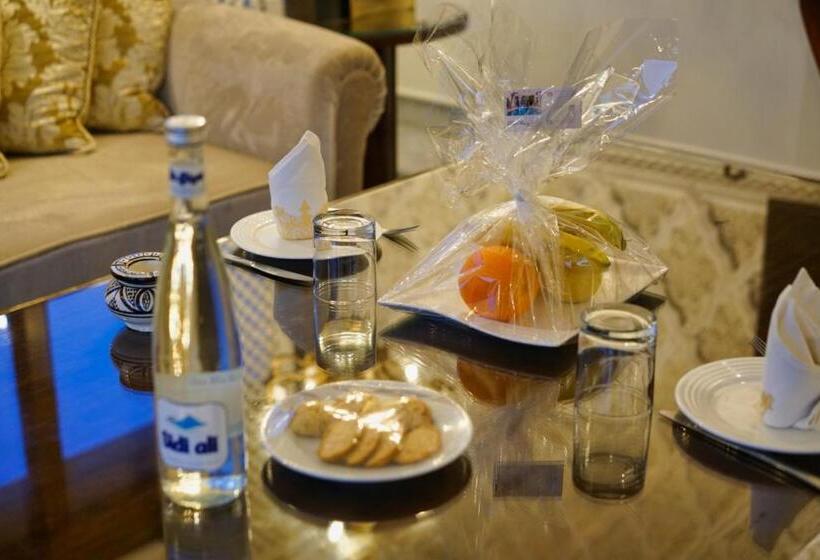 سوییت, Riad Maison Bleue And Spa