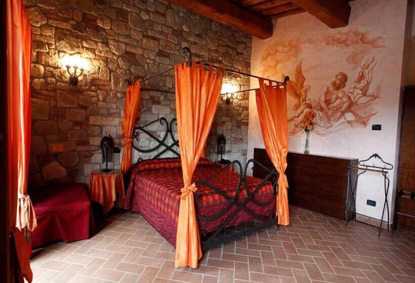 اتاق لوکس خانوادگی, Castello Dei Templari