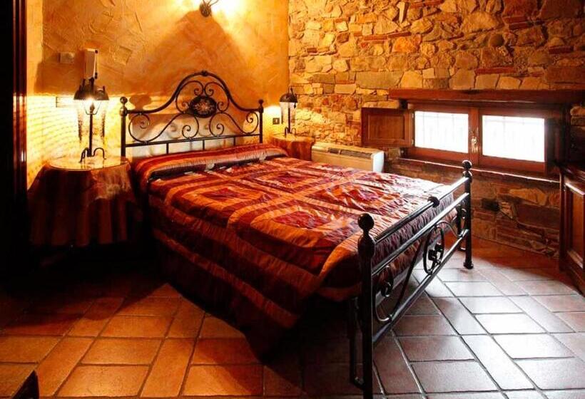 اتاق عادی, Castello Dei Templari