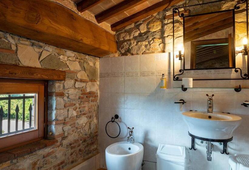 اتاق عادی, Castello Dei Templari