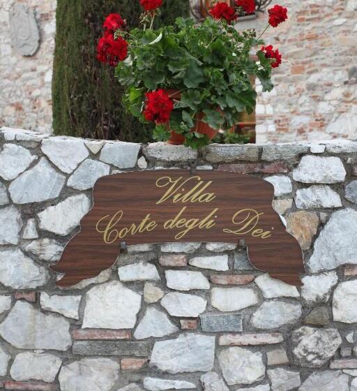 سوئیت جونیور خانوادگی, Castello Dei Templari