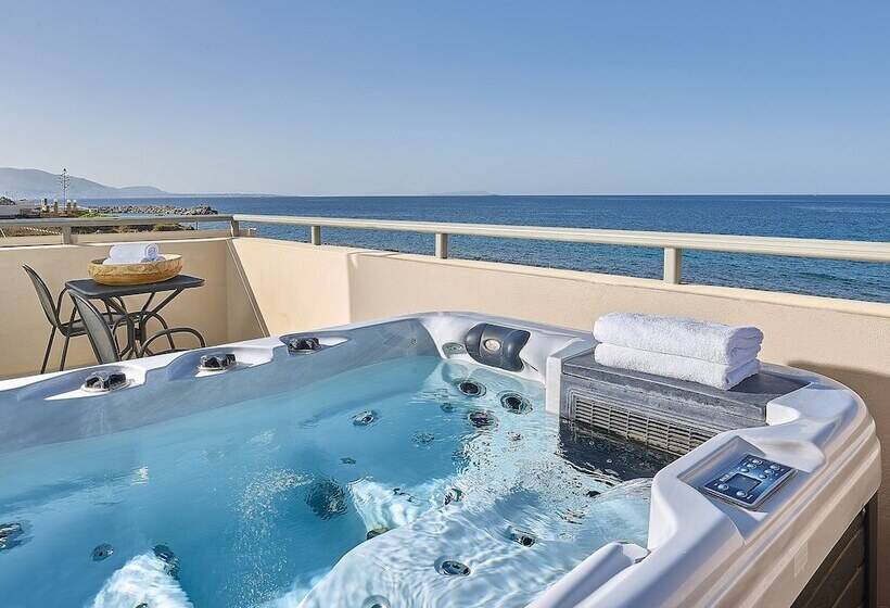 جناح مطلّ علي البحر, Castello Village Resort