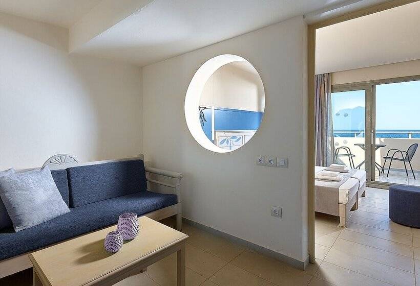 Люкс Вид на Море, Castello Village Resort