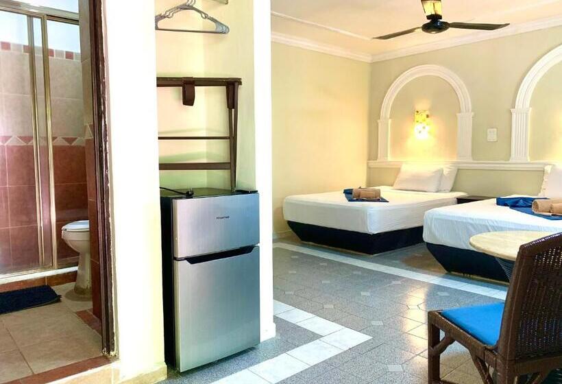 스탠다드 룸 더블 침대 2개, Eco Hotel Green River