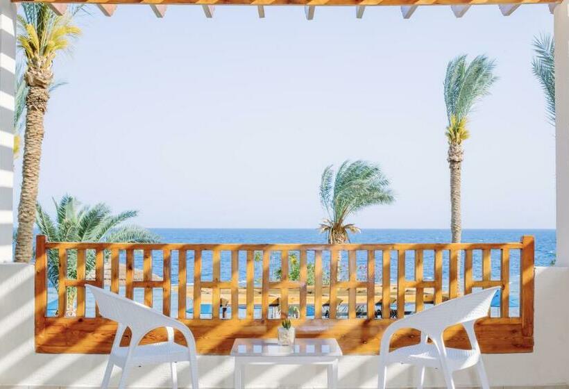 اتاق سوپریور با چشم‌انداز دریا, Pickalbatros Royal Grand Sharm  Adults Friendly 16 Years Plus