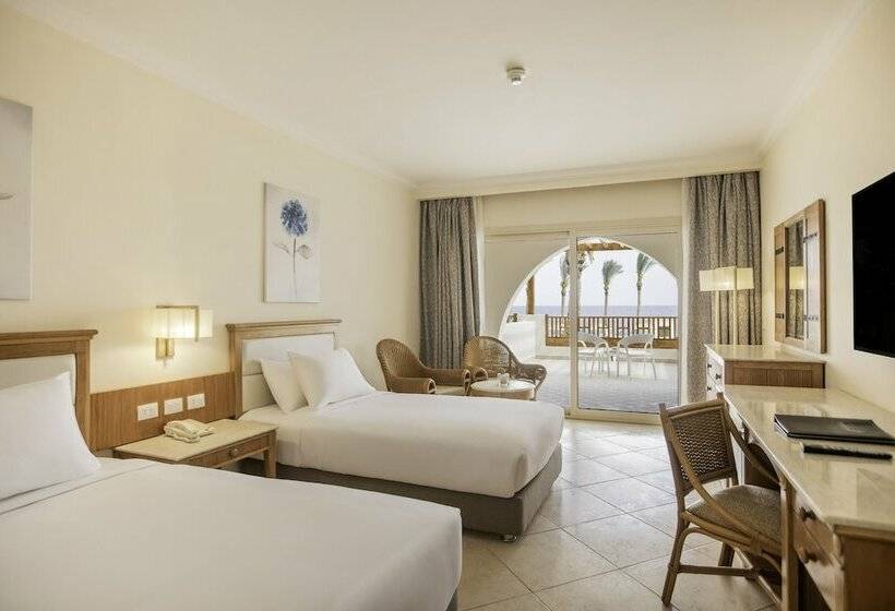 اتاق سوپریور با چشم‌انداز دریا, Pickalbatros Royal Grand Sharm  Adults Friendly 16 Years Plus