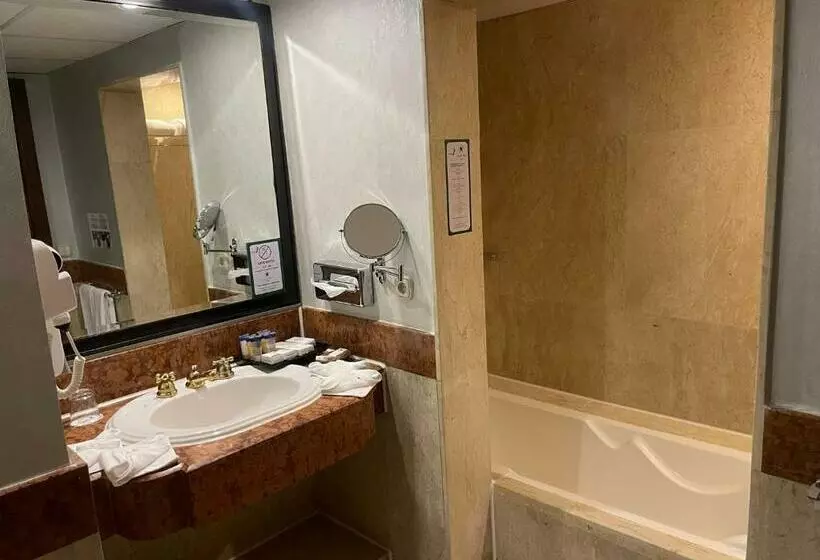 سوییت, Pickalbatros Royal Grand Sharm Adults Friendly 16 Years Plus