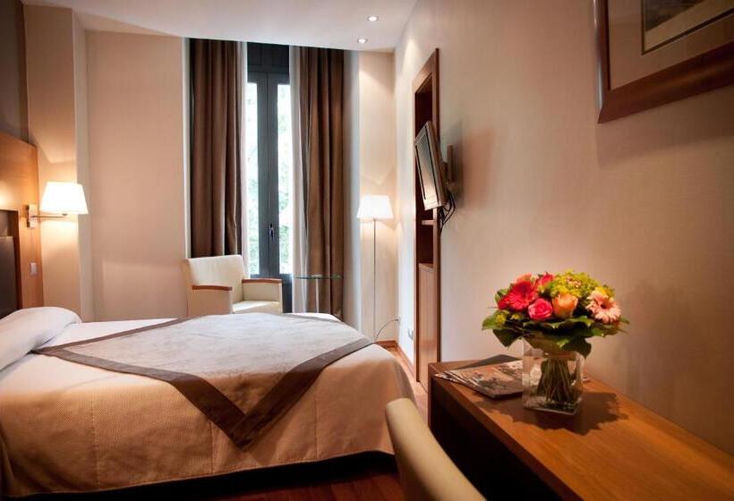 חדר סטנדרט, Alti