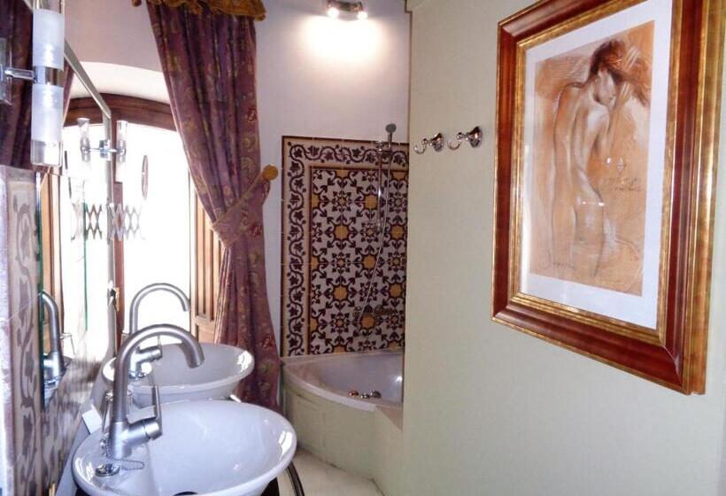 バスタブ付きデラックスルーム, Boutique Nueve Leyendas