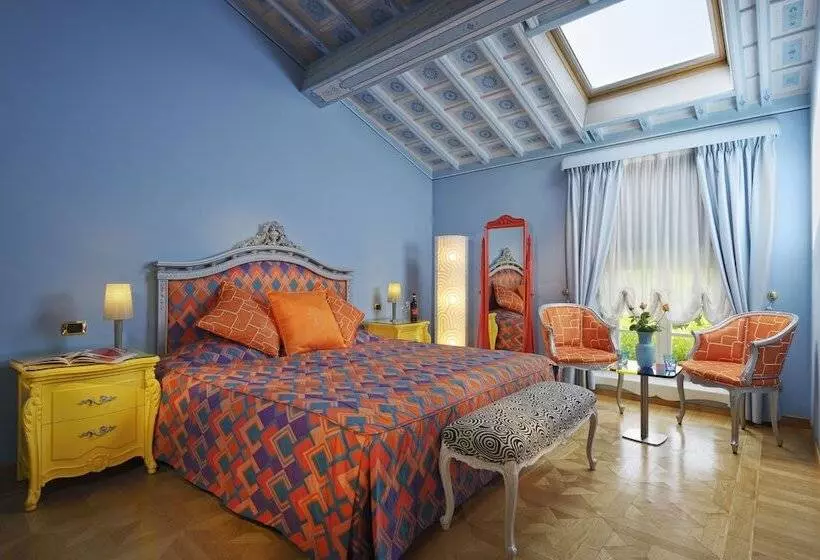スーペリアールーム, Byblos Art Hotel Villa Amistà