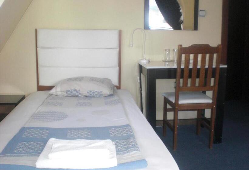 غرفة إقتصادية, Fenix Family