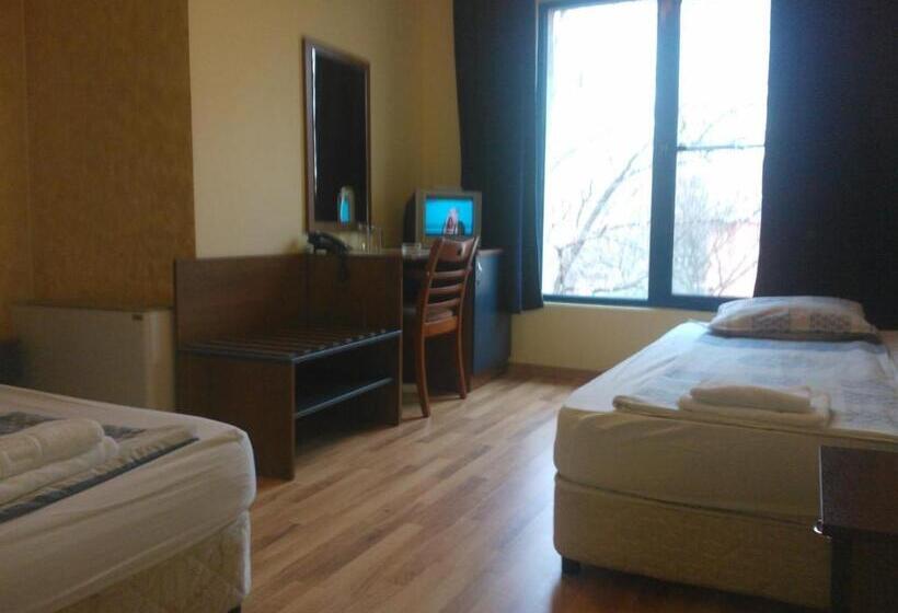 غرفة إقتصادية, Fenix Family