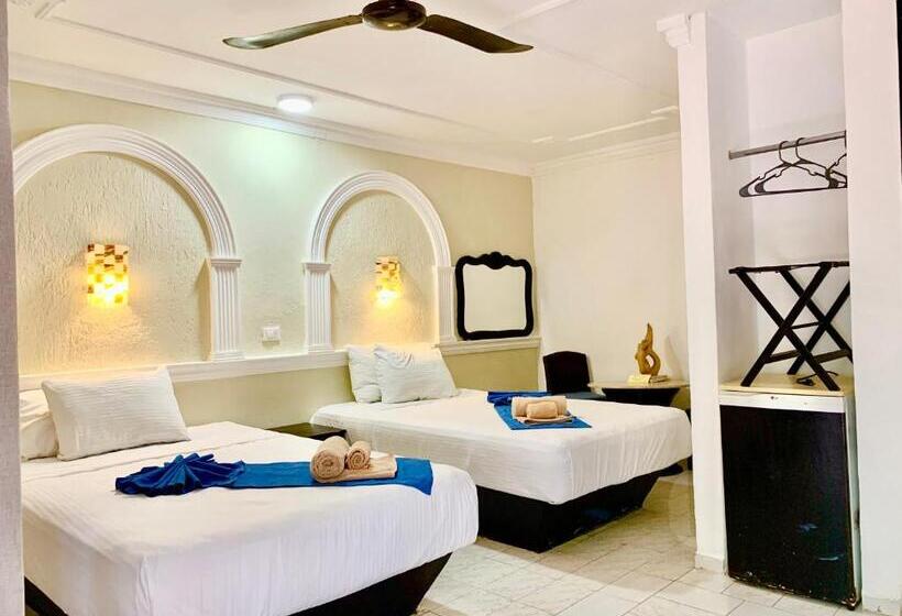 스탠다드 룸 더블 침대 2개, Eco Hotel Green River