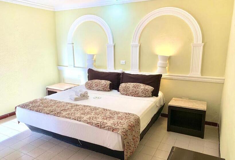 스탠다드 룸 킹사이즈 침대, Eco Hotel Green River