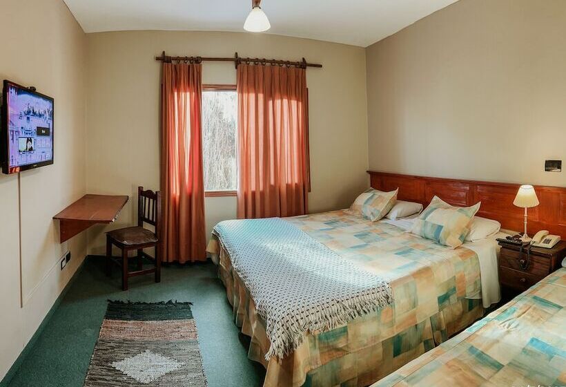 带花园景观的标准三人间, Hostería Lupama