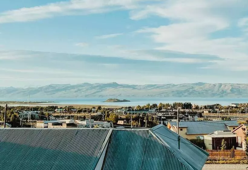 اتاق استاندارد با چشمانداز دریاچه, Hostería Lupama