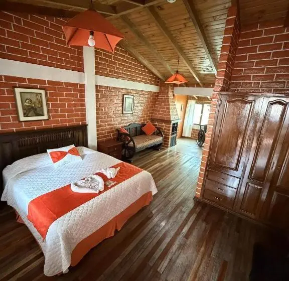 سوییت, Hosteria Spa Agoyan