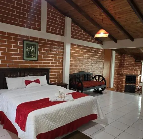 سوییت, Hosteria Spa Agoyan