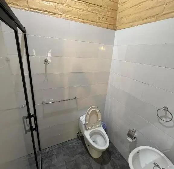 اتاق خانوادگی, Hosteria Spa Agoyan