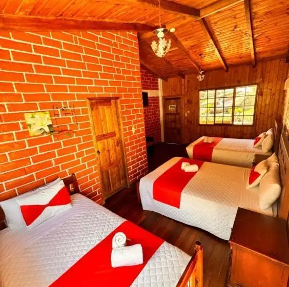 اتاق خانوادگی, Hosteria Spa Agoyan