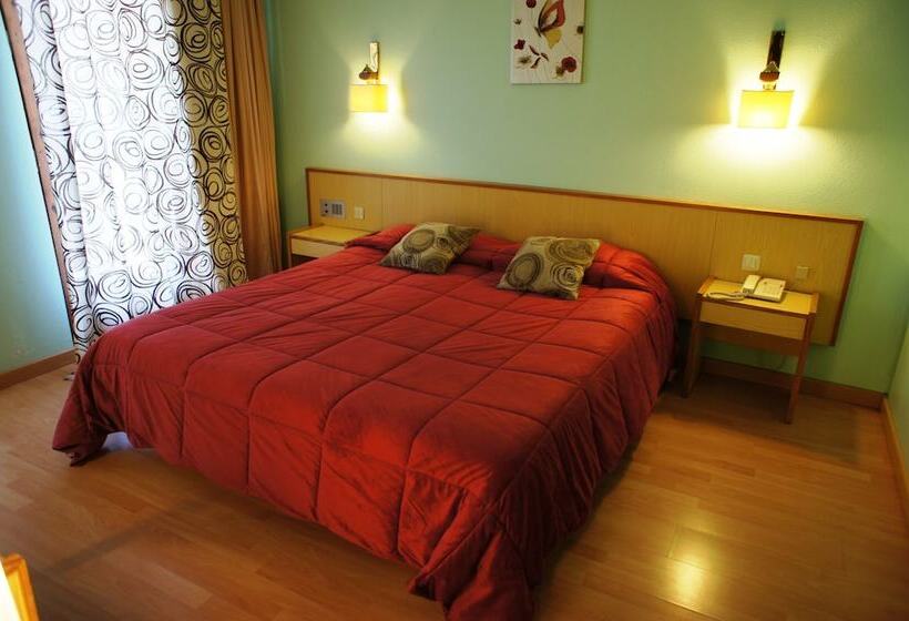 اتاق استاندارد, La Planada