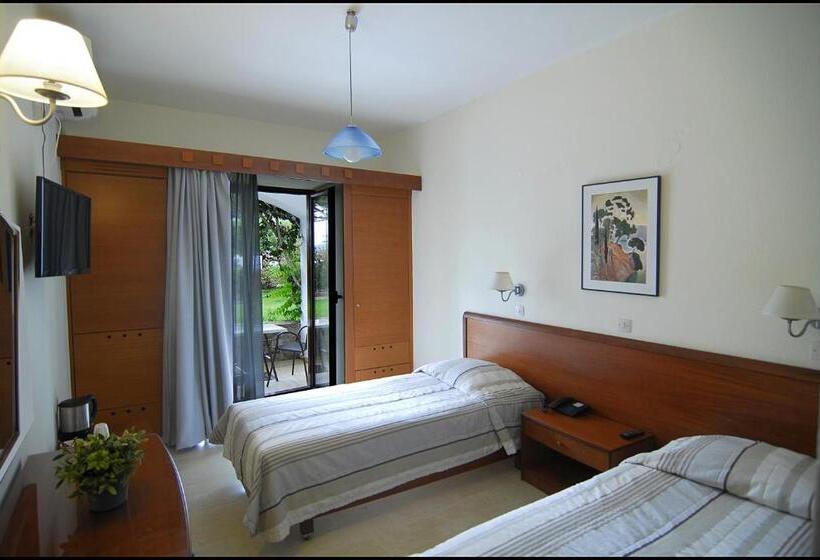 غرفة قياسية, Lato