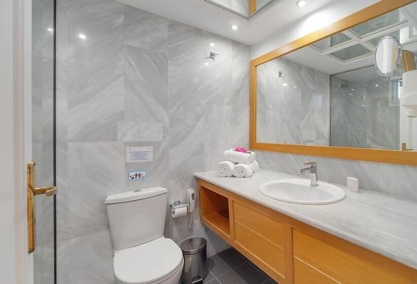 Номер Стандарт Вид на Море, Miramare Resort & Spa