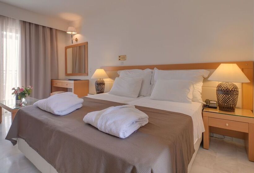 Номер Стандарт Вид на Море, Miramare Resort & Spa
