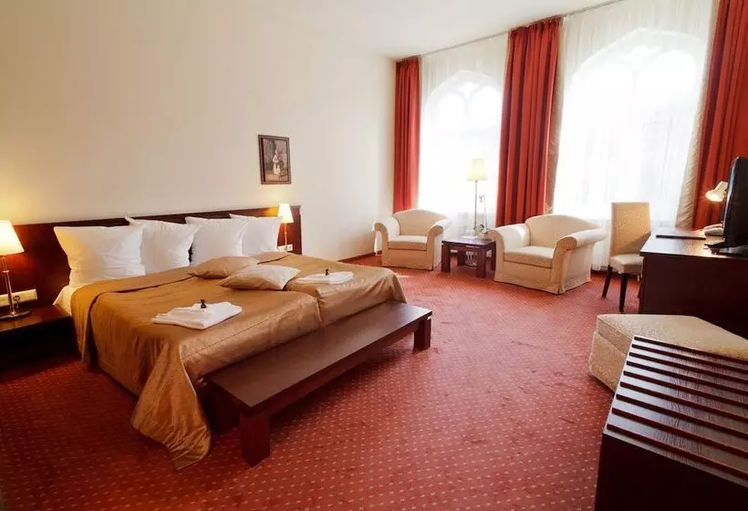 اتاق استاندارد, Monika Centrum Hotels
