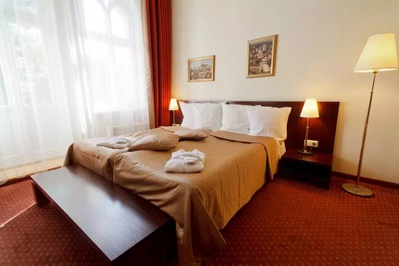 اتاق استاندارد, Monika Centrum Hotels