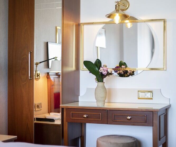 اتاق استاندارد, Orient Express & Spa By Orka Hotels