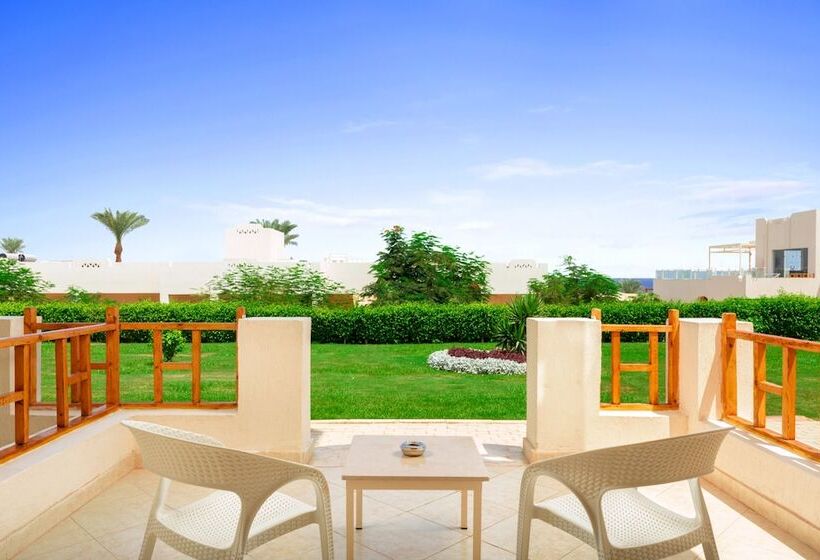 اتاق سوپریور با چشم‌انداز باغ, Pickalbatros Royal Grand Sharm  Adults Friendly 16 Years Plus